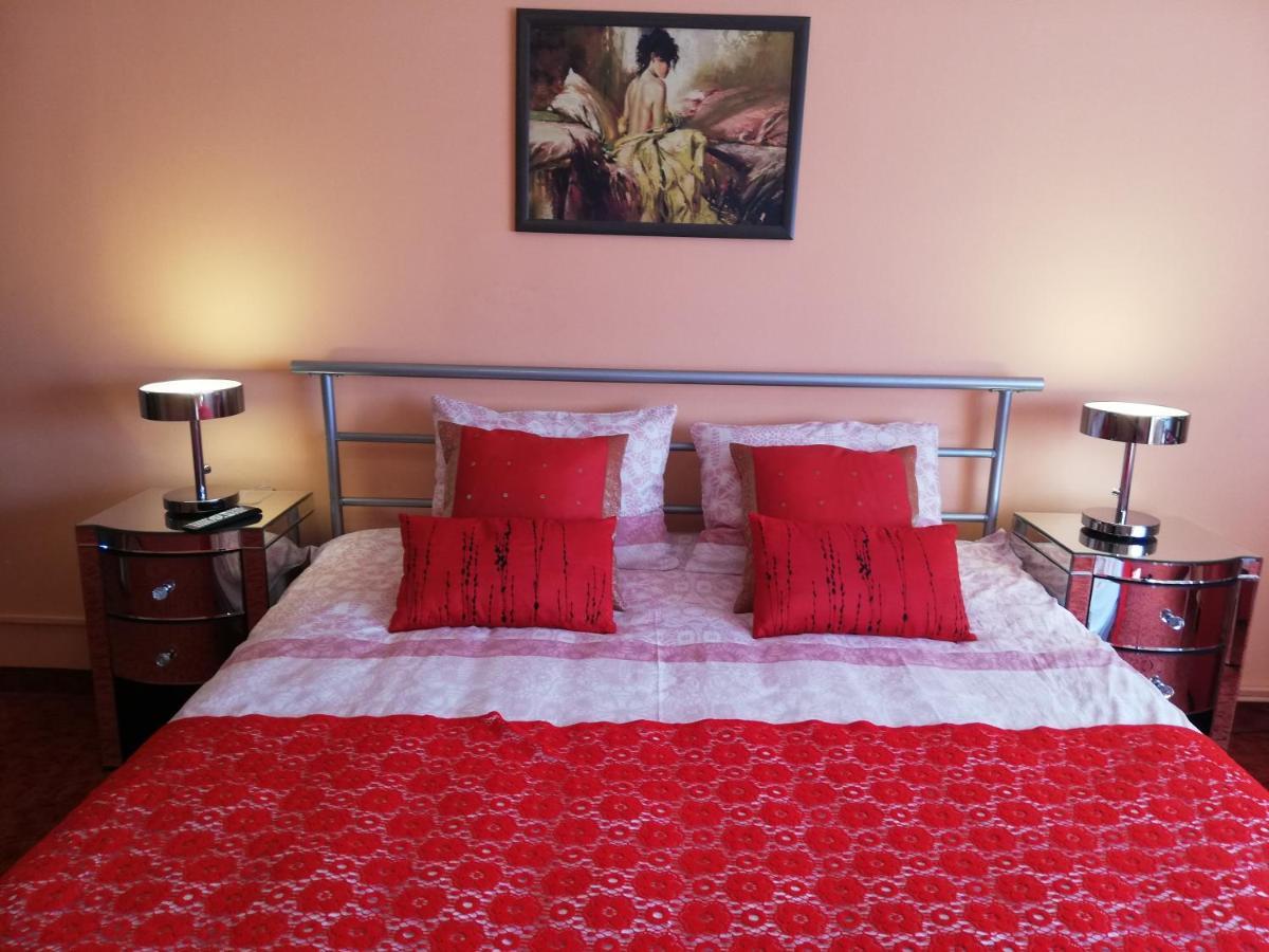 Luxury Brasov Apartman Kültér fotó