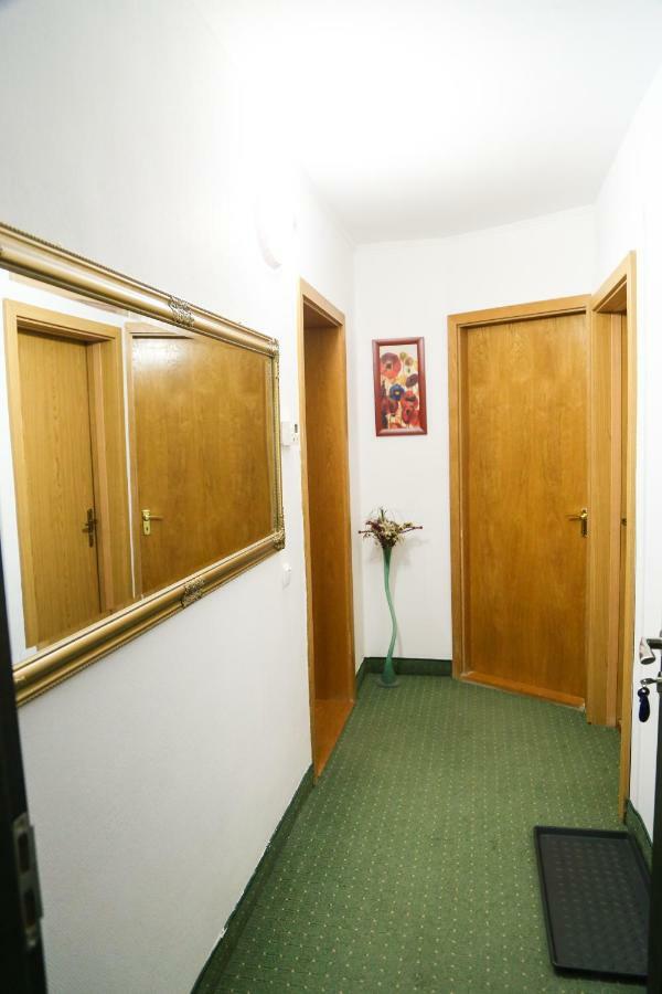 Luxury Brasov Apartman Kültér fotó