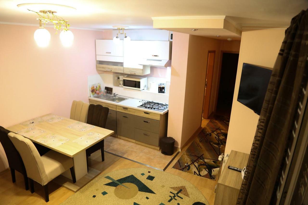 Luxury Brasov Apartman Kültér fotó