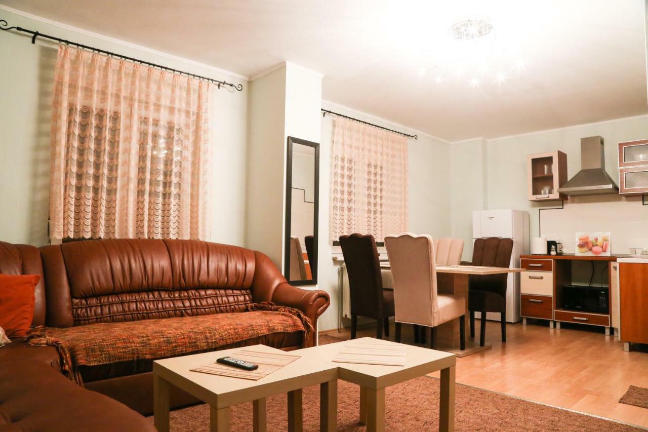 Luxury Brasov Apartman Kültér fotó
